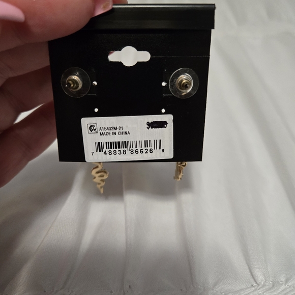 Guess long earrings - Picture 5 of 5